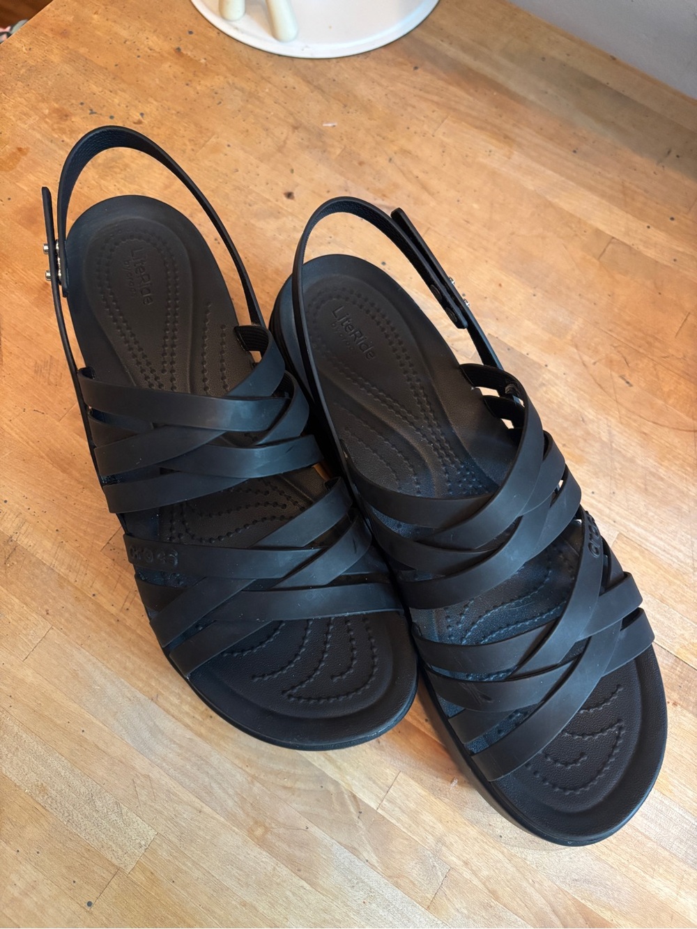 CROCS Black Women's Strappy Slingback Sandals